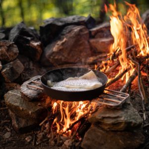 Fish on grill in Expedition pan